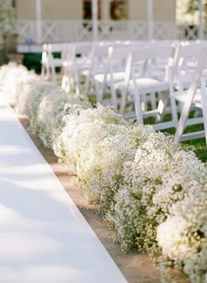 wedding aisle flowers