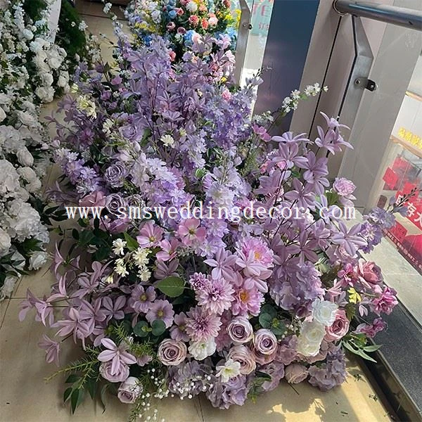 wedding flower arrangements purple